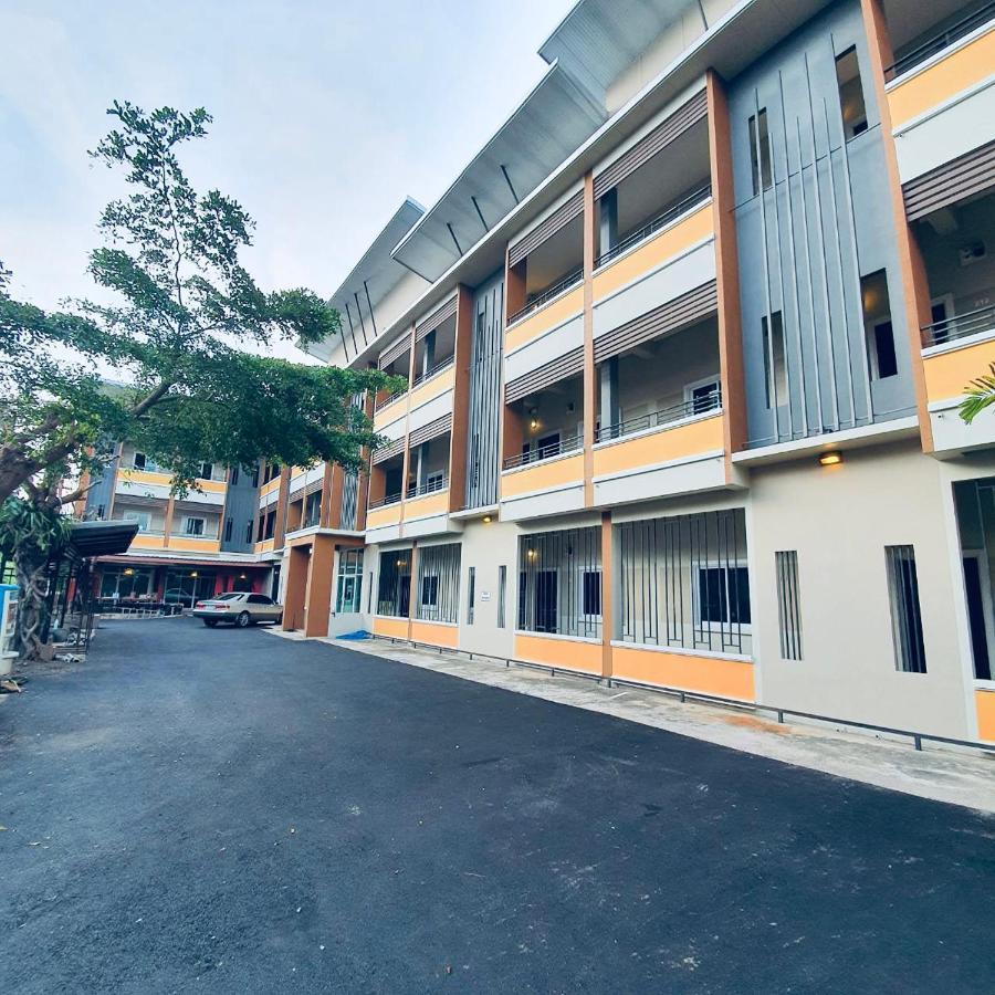 Preme Apartment @Maejo Ban pa Lan  Екстериор снимка